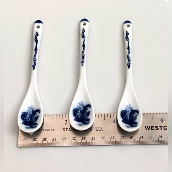 Rare Cracker Barrel Blue & White Ceramic Tea Stir Spoon - Picture 4 of 5